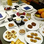 Largo Fileni 7 Bed and Breakfast