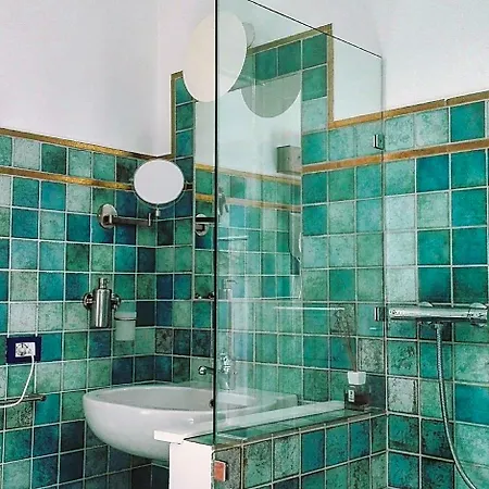 Largo Fileni 7 B&B 4*