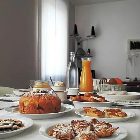B&B Largo Fileni 7 4*